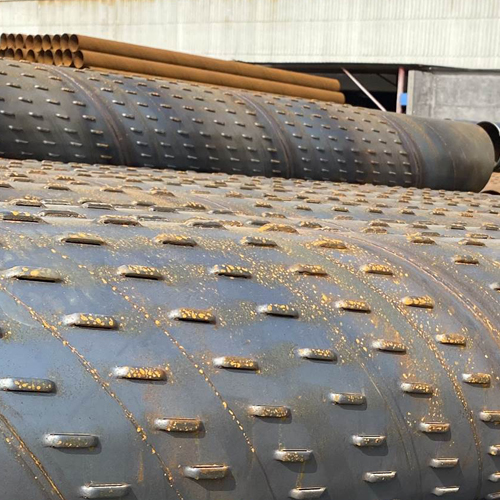 衢州桥式滤水管的材质如何选择?